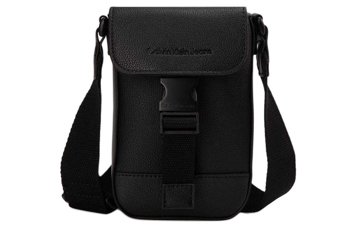 Calvin Klein Тканевая сумка через плечо
Calvin Klein Тканевая сумка через плечо