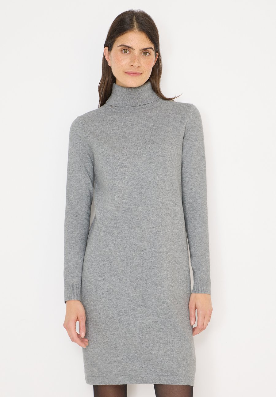 Платье Cecil KUSCHELIGES ROLLKRAGEN , Grau/Mottled Grey
Платье Cecil KUSCHELIGES ROLLKRAGEN , Grau/Mottled Grey