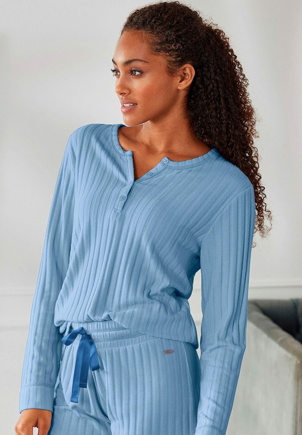 Топ с длинными рукавами s.Oliver, синий
Топ с длинными рукавами s.Oliver, синий