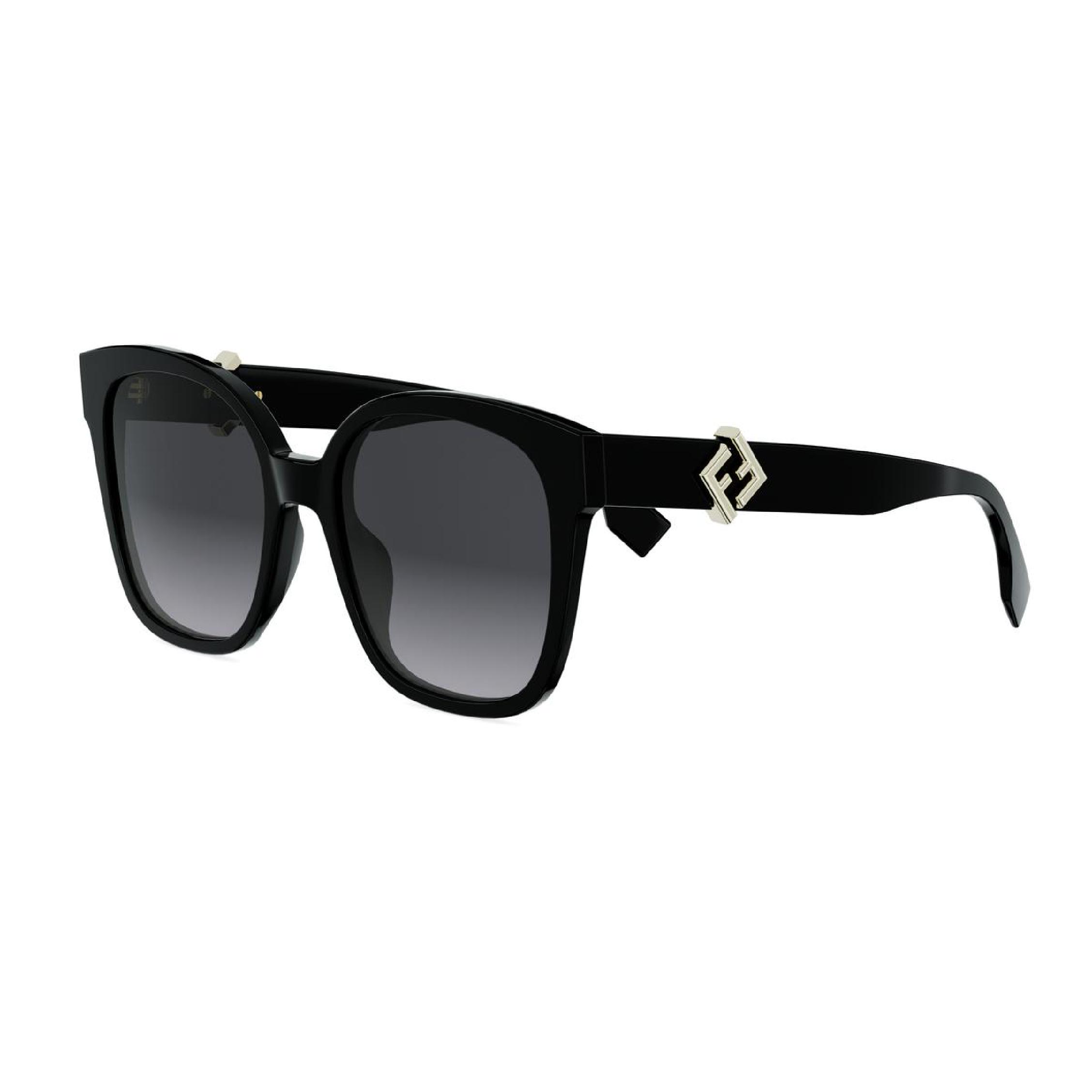Женские солнцезащитные очки FE40186I FENDI, black
Женские солнцезащитные очки FE40186I FENDI, black