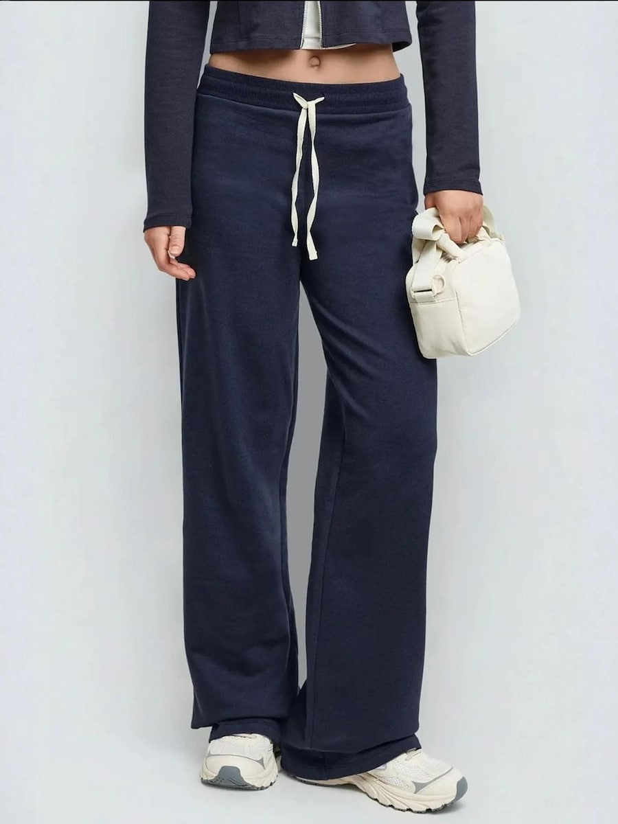 Широкие брюки Hiccup, Night Blue
Широкие брюки Hiccup, Night Blue