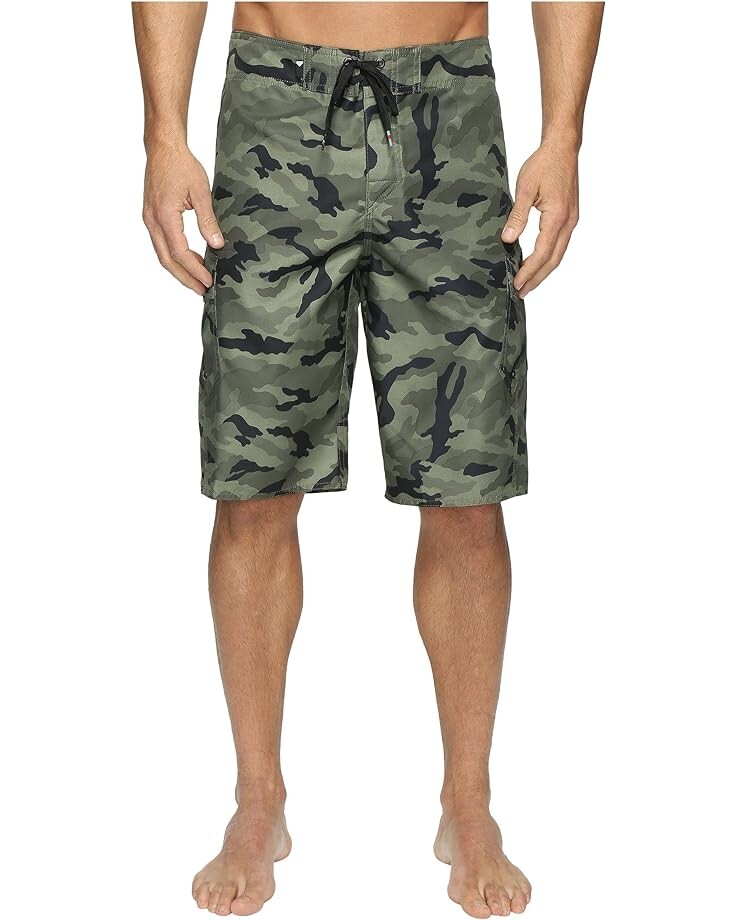 Шорты для плавания Quiksilver Manic Camo 22", цвет Forest Night
Шорты для плавания Quiksilver Manic Camo 22", цвет Forest Night