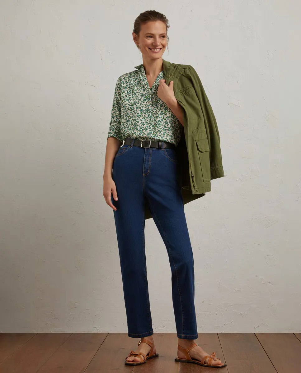 Женские джинсы полускинни с 5 карманами Lloyd's, цвет Azul Pálido
Женские джинсы полускинни с 5 карманами Lloyd's, цвет Azul Pálido