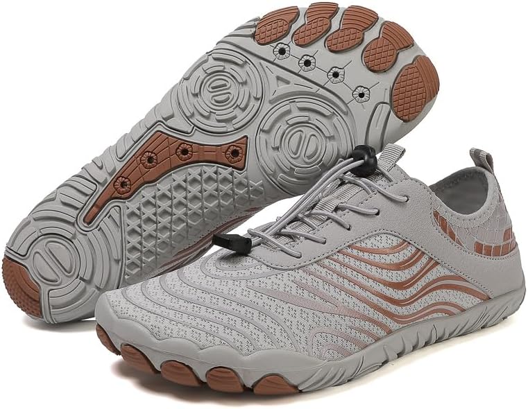 Мужские водные кроссовки с голой стопой, широким носком, быстросохнущие, противоскользящие, дышащие, легкие, для плавания, походов, прогулок, каякинга, дайвинга и серфинга Soft Time Toy, коричневый
Мужские водные кроссовки с голой стопой, широким носком, быстросохнущие, противоскользящие, дышащие, легкие, для плавания, походов, прогулок, каякинга, дайвинга и серфинга Soft Time Toy, коричневый