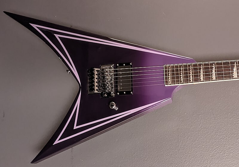 Электрогитара ESP/LTD LTD Alexi Hexed - Purple Fade
Электрогитара ESP/LTD LTD Alexi Hexed - Purple Fade