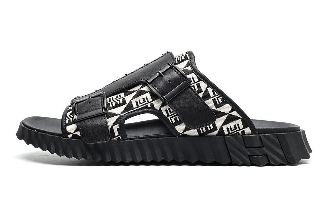 Шлепанцы мужские черный/белый Trumppipe
Шлепанцы мужские черный/белый Trumppipe