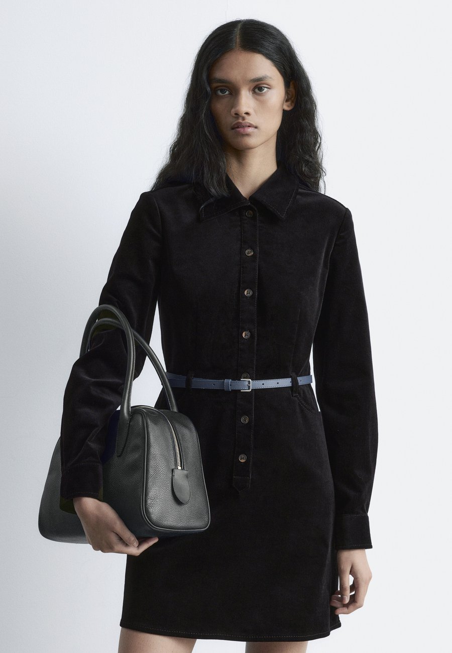 Платье & other stories Shirt dress, Black
Платье & other stories Shirt dress, Black