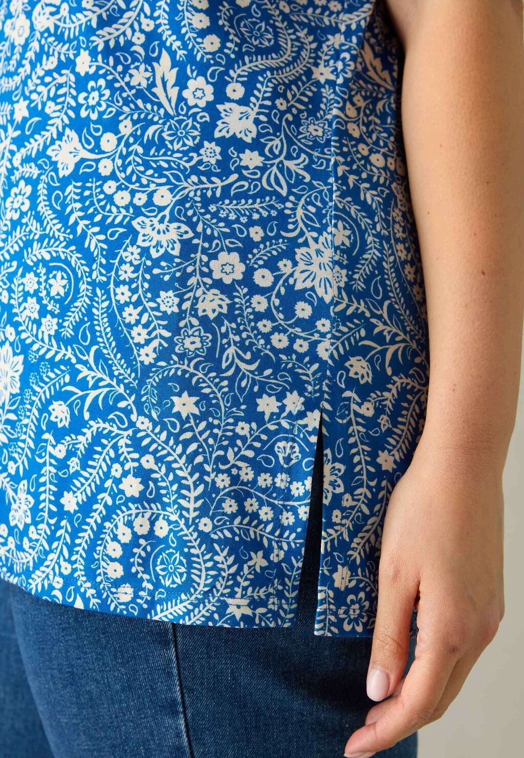 Футболка с принтом Live Unlimited London, синий
Футболка с принтом Live Unlimited London, синий