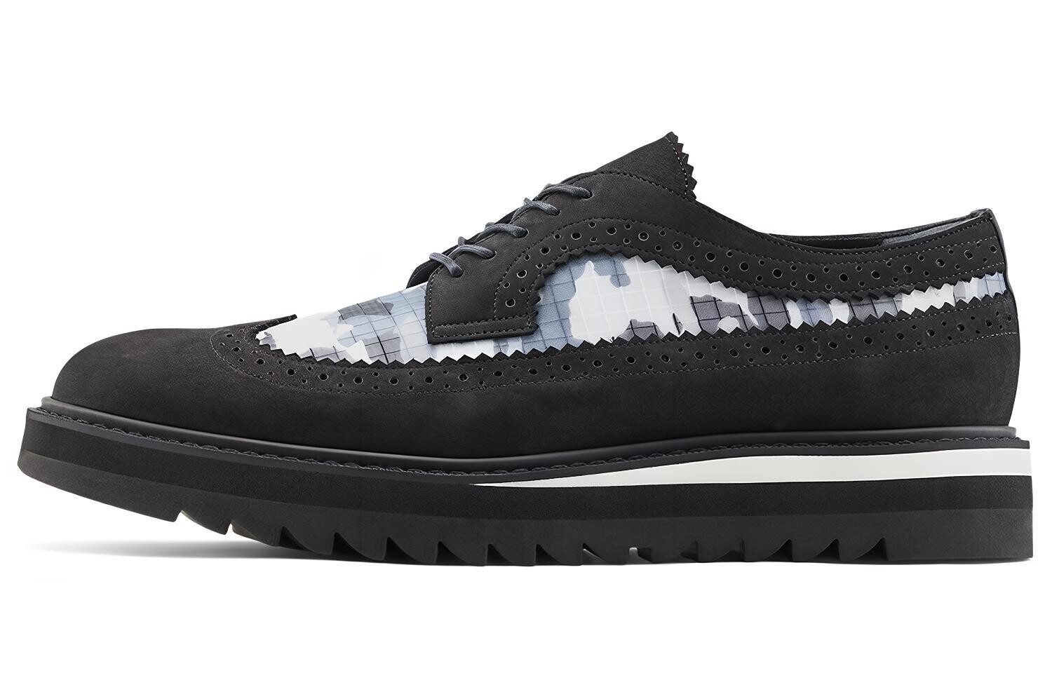 Мужские повседневные мужские низкие черные Onitsuka Tiger
Мужские повседневные мужские низкие черные Onitsuka Tiger