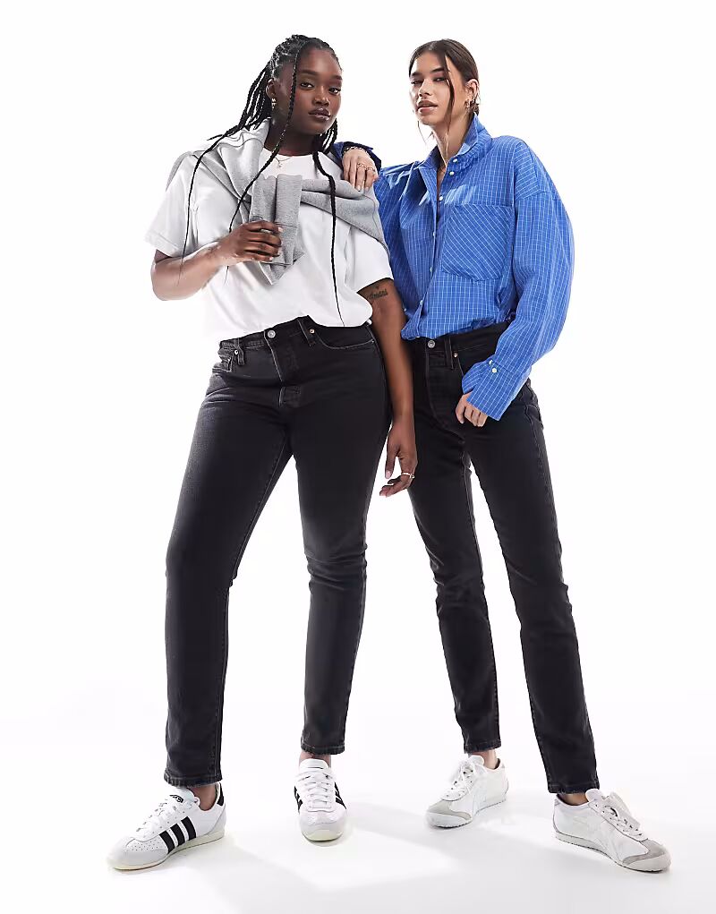 Джинсы-скинни 501 черного цвета Levi'S
Джинсы-скинни 501 черного цвета Levi'S