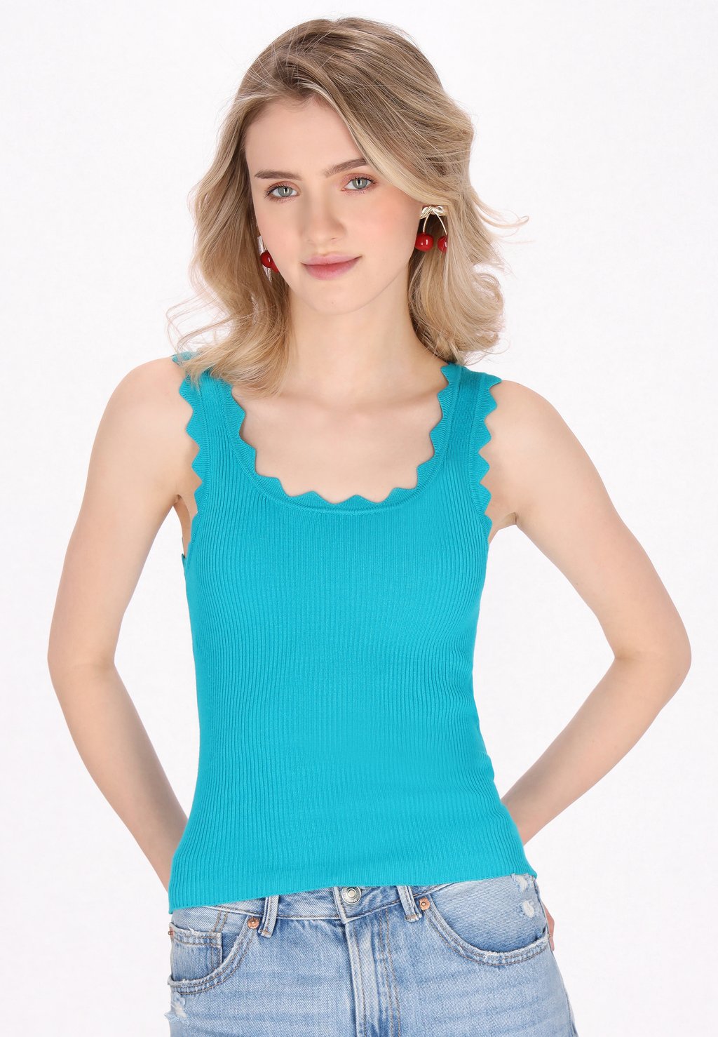 Топ myMo, бирюзовый
Топ myMo, бирюзовый