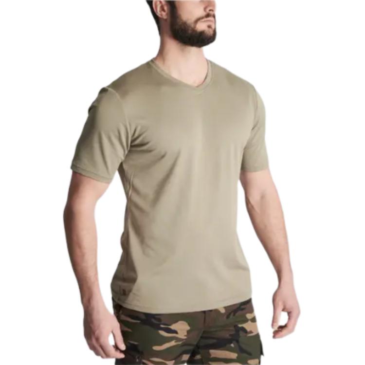 DECATHLON Футболка мужская зеленая V-образный вырез умеренный прямой крой
DECATHLON Футболка мужская зеленая V-образный вырез умеренный прямой крой