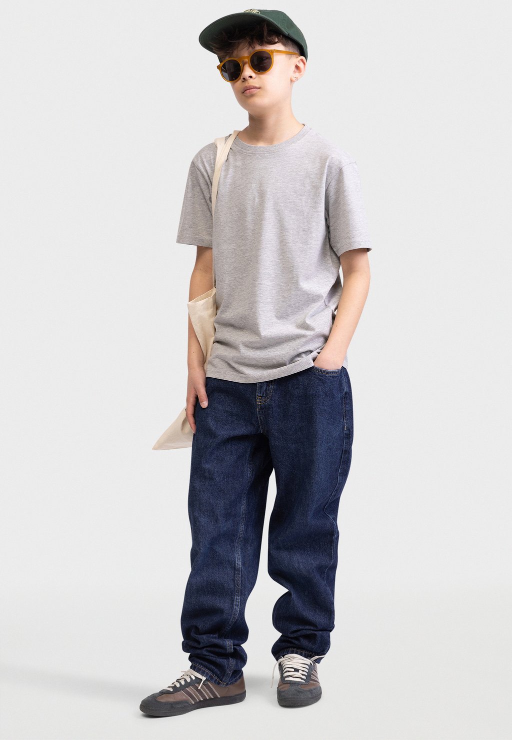 Базовая футболка TETATE TEE 4 PACK Redefined Rebel, черный
Базовая футболка TETATE TEE 4 PACK Redefined Rebel, черный