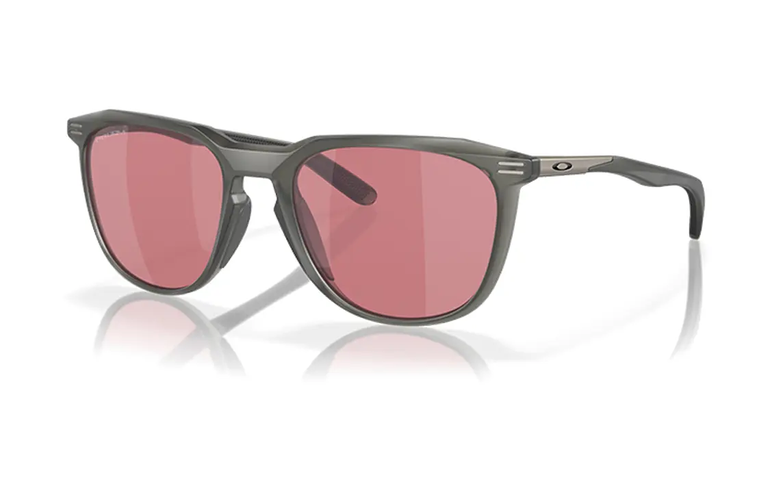 Oakley Инъекционно-формованные солнцезащитные очки неправильной формы Unisex Gray, Gray
Oakley Инъекционно-формованные солнцезащитные очки неправильной формы Unisex Gray, Gray