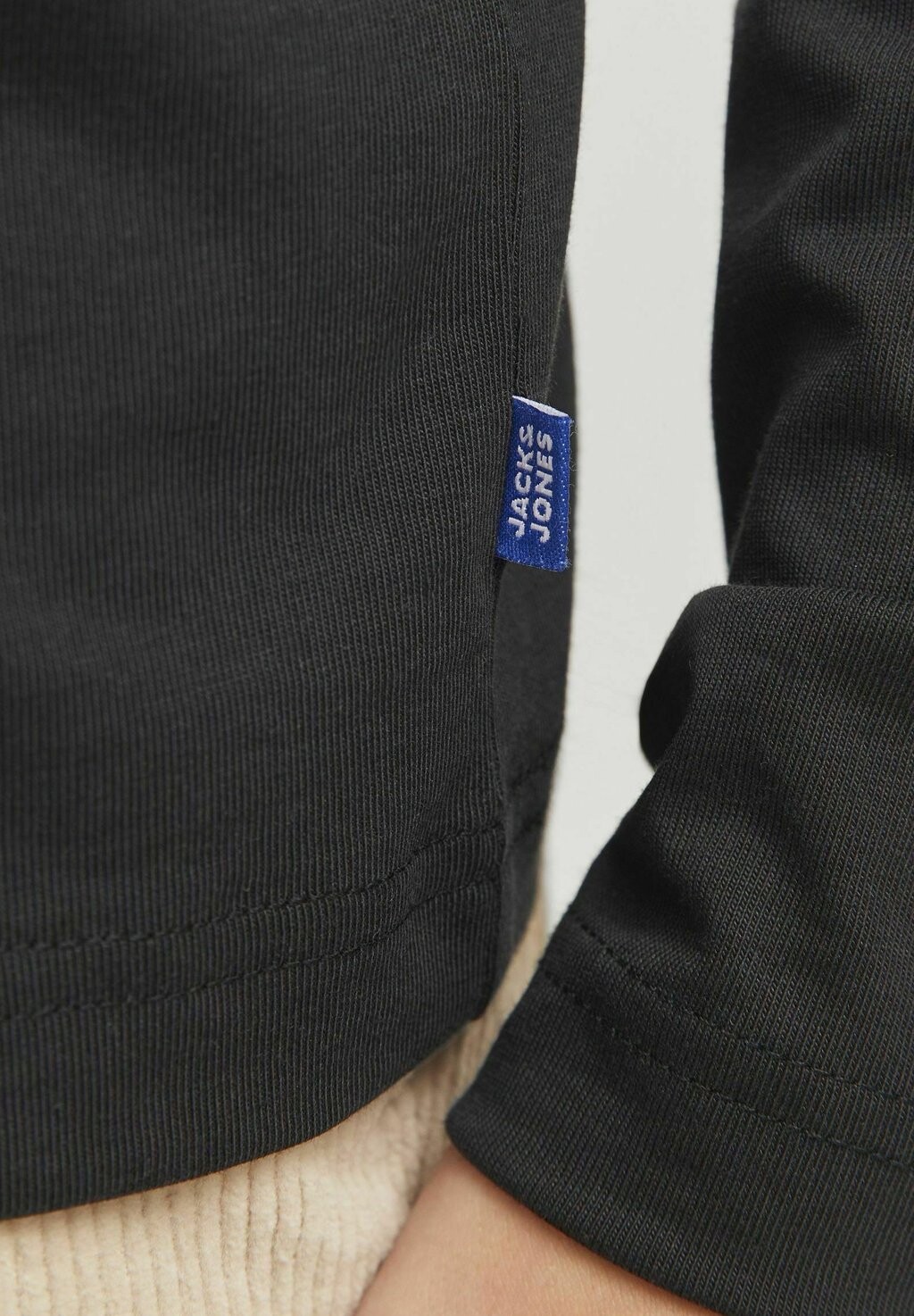 Топ с длинными рукавами EIN Jack & Jones Junior, черный
Топ с длинными рукавами EIN Jack & Jones Junior, черный