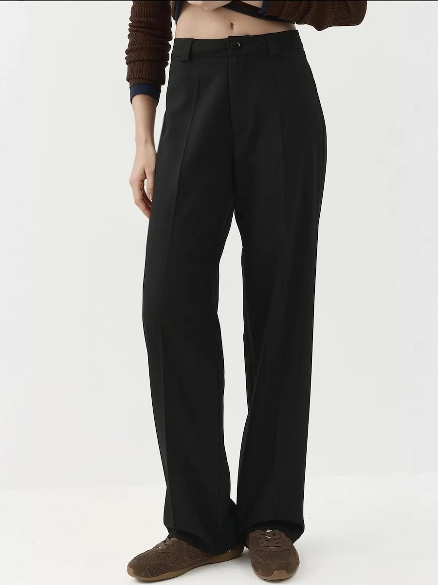 Широкие брюки со складками Hiccup, черный
Широкие брюки со складками Hiccup, черный