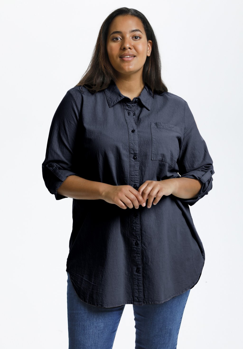 Блузка на пуговицах Kaffe Curve, темно-синий
Блузка на пуговицах Kaffe Curve, темно-синий