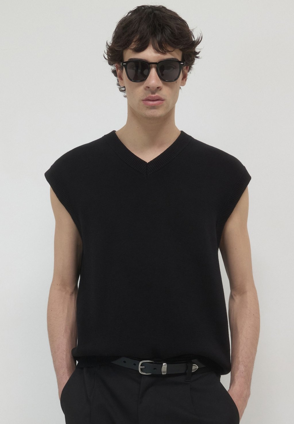 Джемпер Calliope, черный
Джемпер Calliope, черный