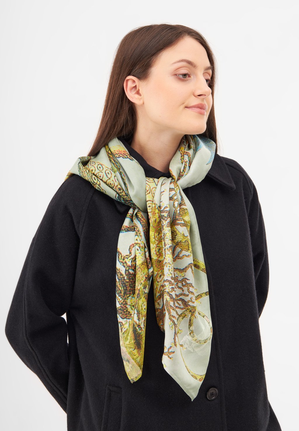 Шарф PACIFICO Bolongaro Trevor, бежевый
Шарф PACIFICO Bolongaro Trevor, бежевый