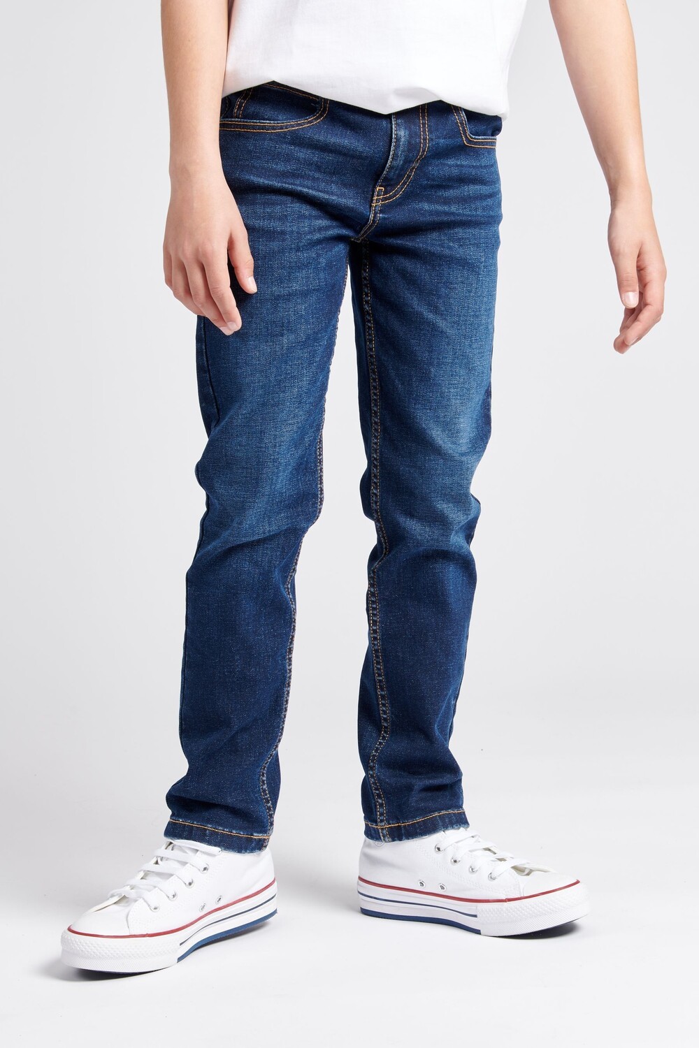 Темно-синие джинсы Luke для мальчиков приталенного кроя Lee, синий
Темно-синие джинсы Luke для мальчиков приталенного кроя Lee, синий