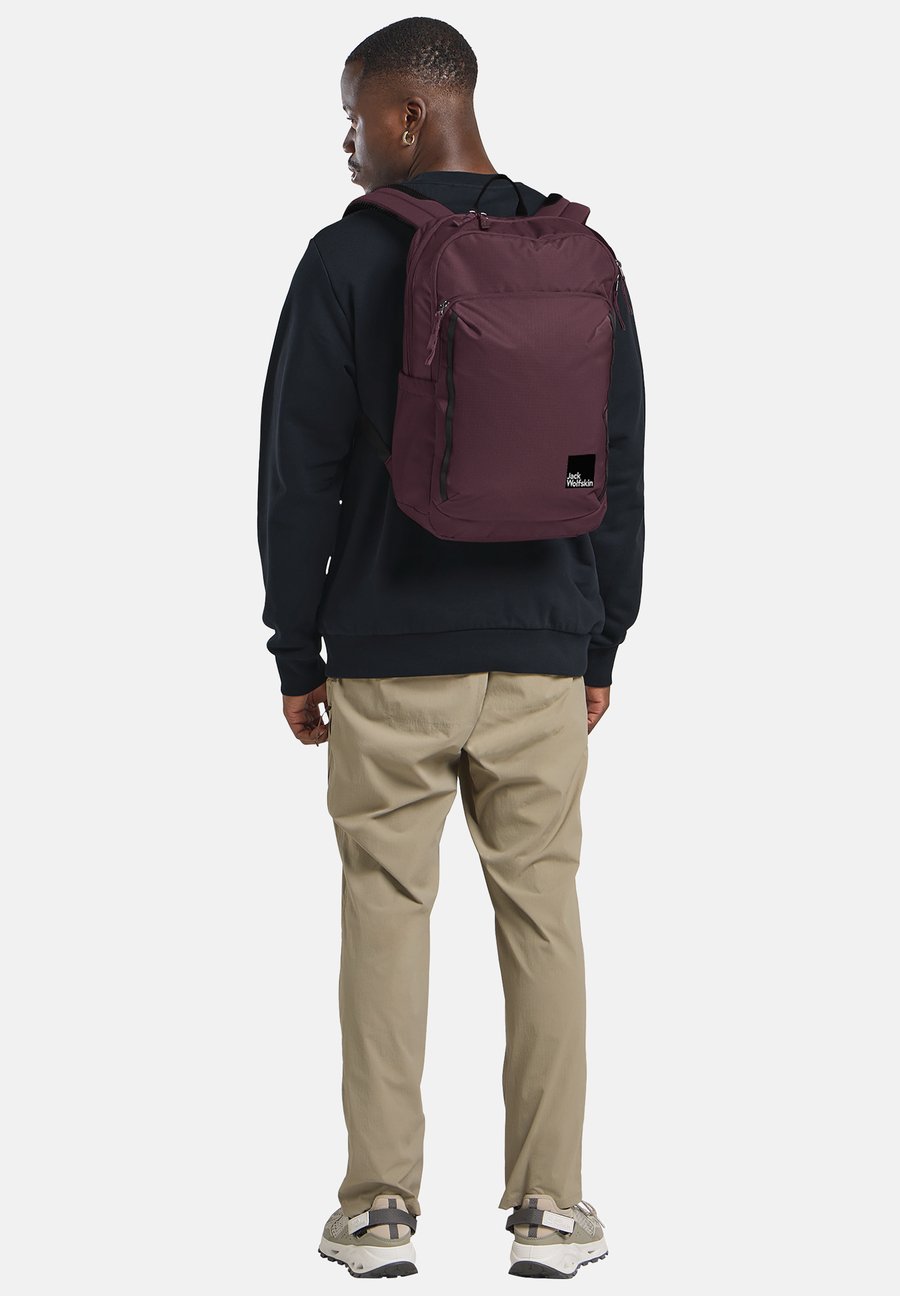 Рюкзак Jack Wolfskin TERRACADE, Amaranth/Purple
Рюкзак Jack Wolfskin TERRACADE, Amaranth/Purple