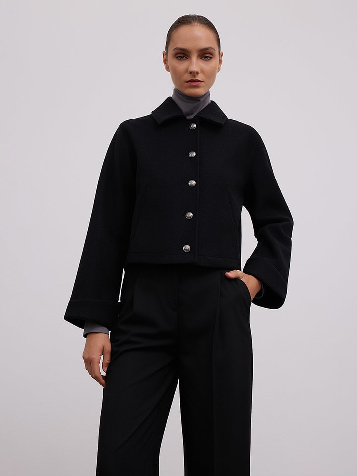 переходная куртка черного цвета BGN
переходная куртка черного цвета BGN