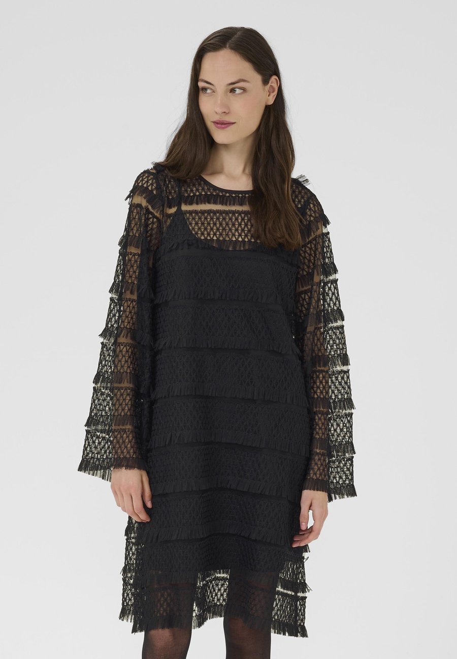 Платье Karen by Simonsen Day dress, Meteorite/Black
Платье Karen by Simonsen Day dress, Meteorite/Black