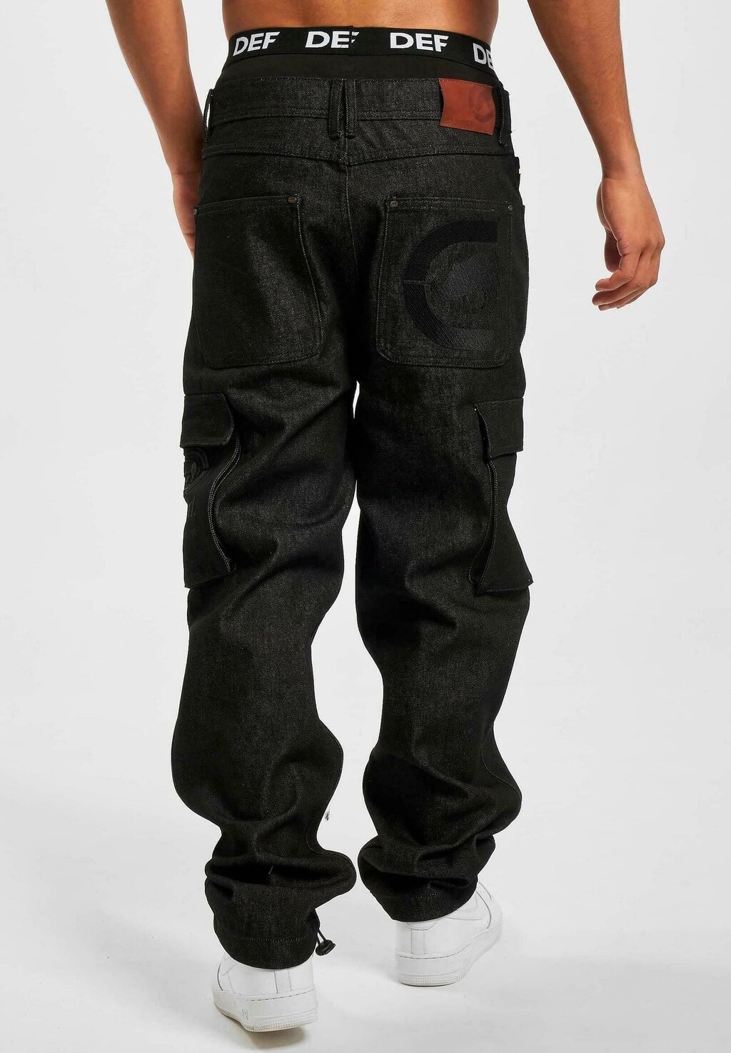 Брюки карго ecko unltd., черный
Брюки карго ecko unltd., черный