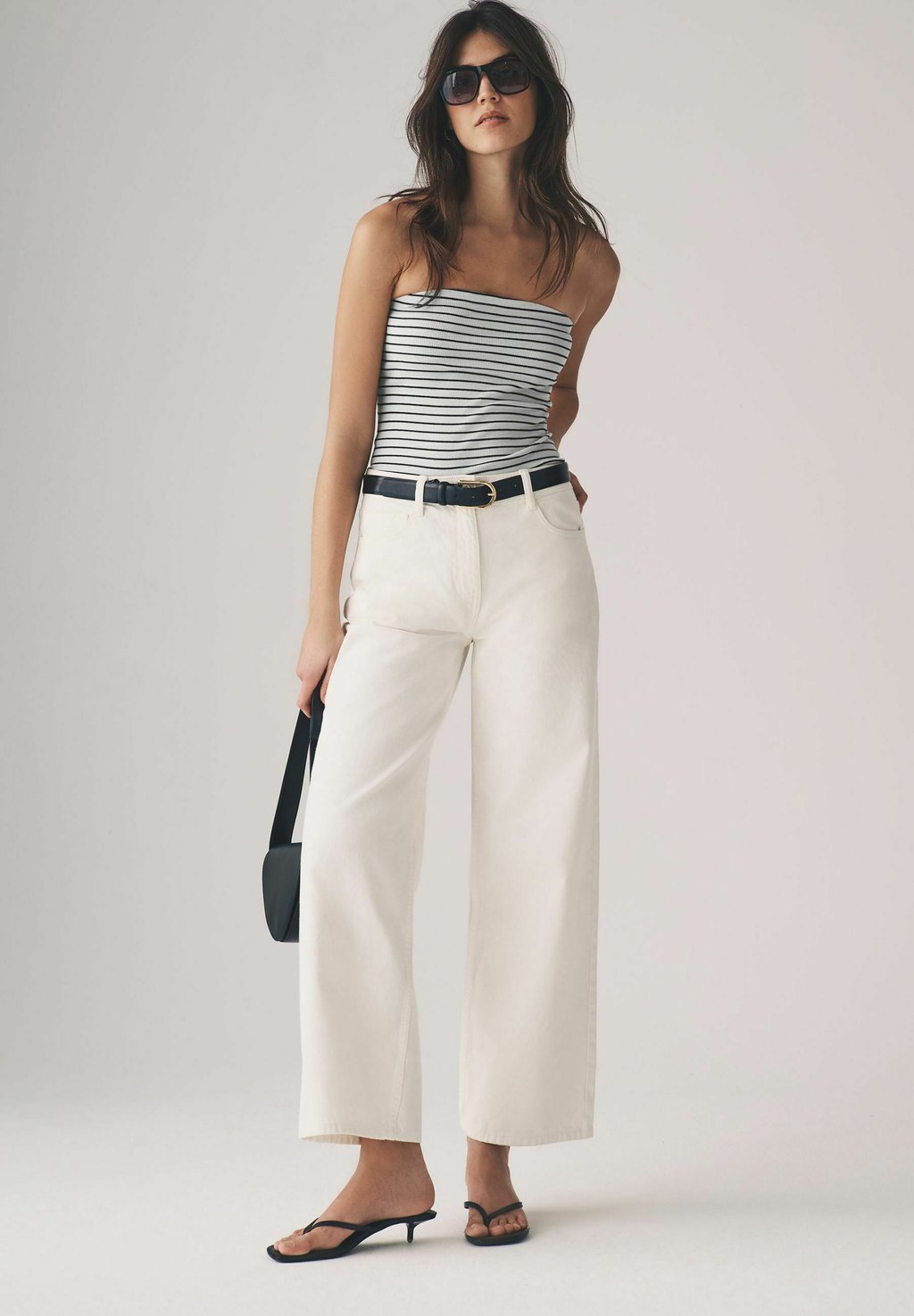 Топ REGULAR FIT THE SET, черный
Топ REGULAR FIT THE SET, черный