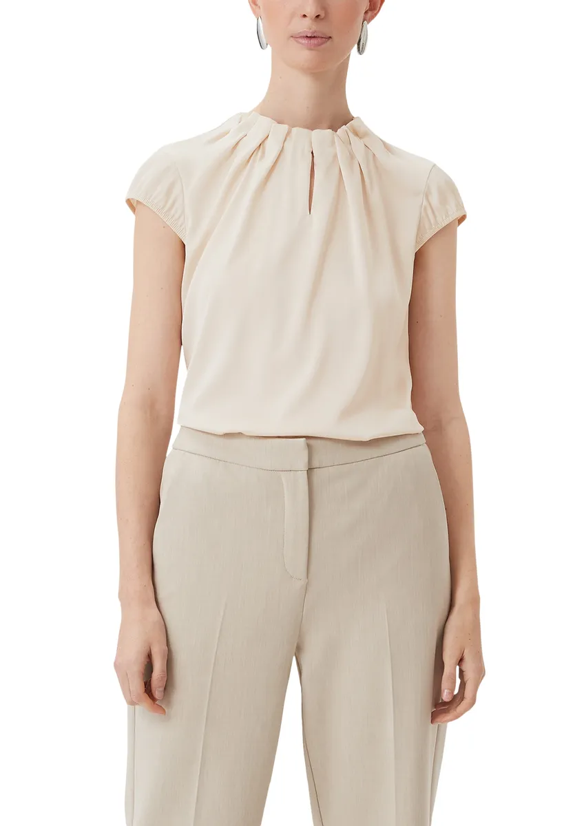 Атласная блузка Comma с рюшами, бежевый
Атласная блузка Comma с рюшами, бежевый