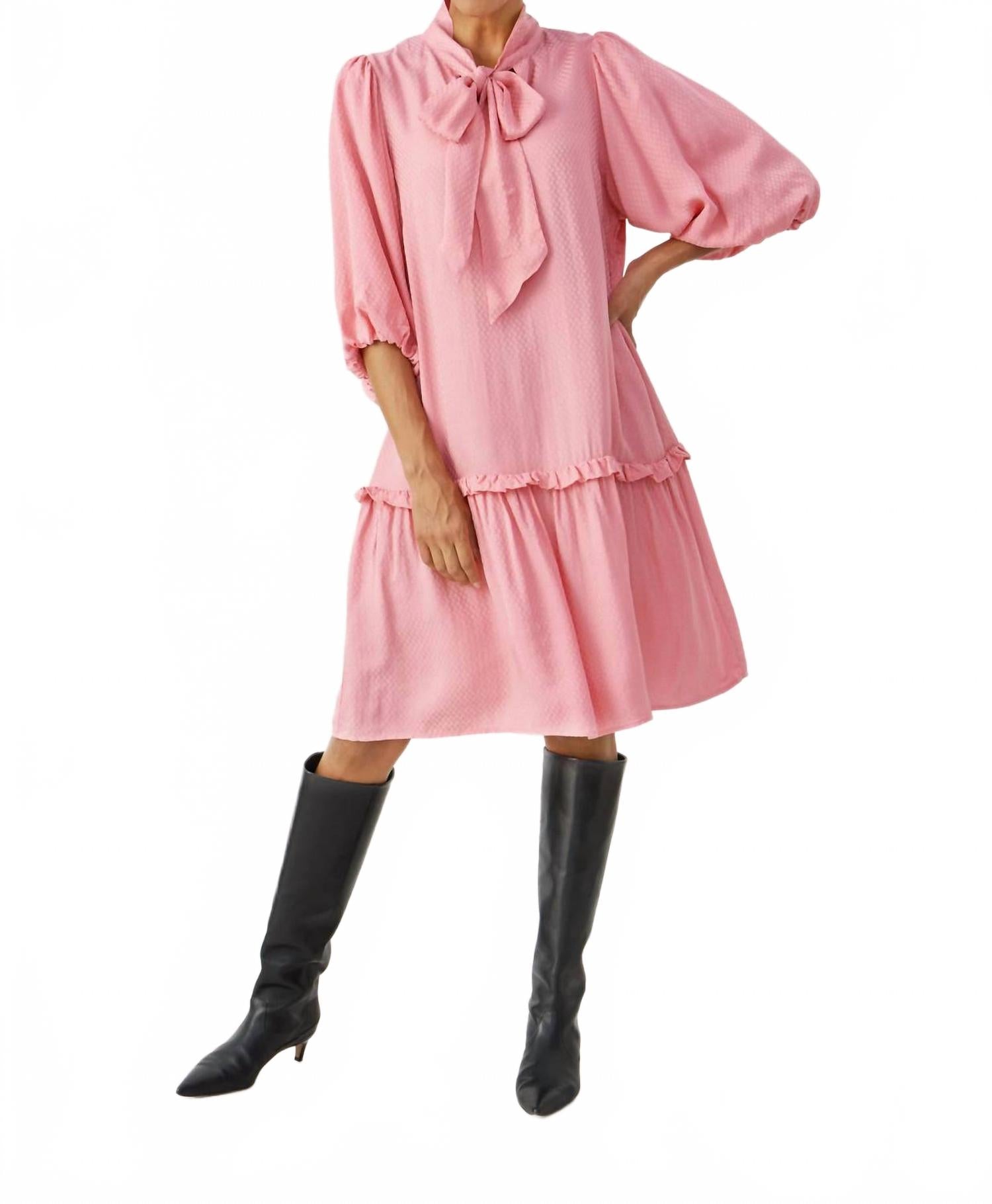 Платье Тиша во фламинго Part Two, Flamingo
Платье Тиша во фламинго Part Two, Flamingo