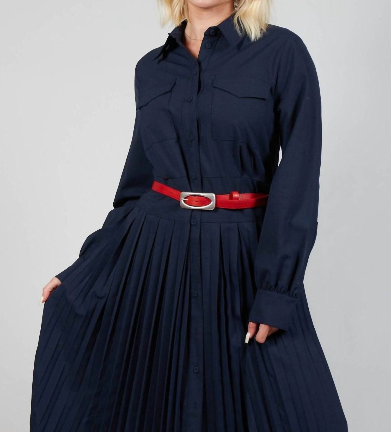 Платье Romolo в темно-синем цвете Beatrice .b
Платье Romolo в темно-синем цвете Beatrice .b