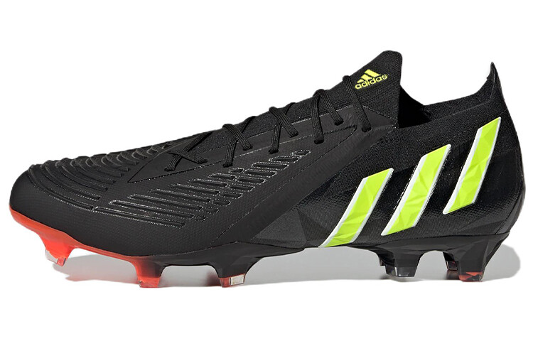 Predator Low Shadowportal Pack Adidas
Predator Low Shadowportal Pack Adidas
