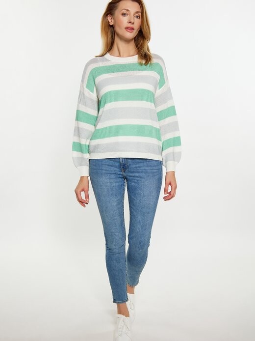 Пуловер Usha, зеленый
Пуловер Usha, зеленый