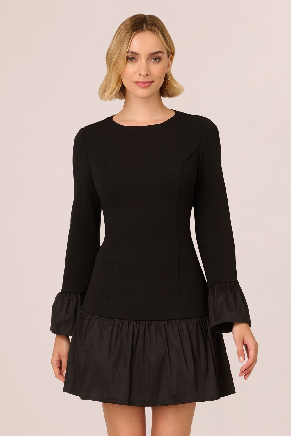 Платье миди из крепа и тафты Adrianna Papell, черный
Платье миди из крепа и тафты Adrianna Papell, черный