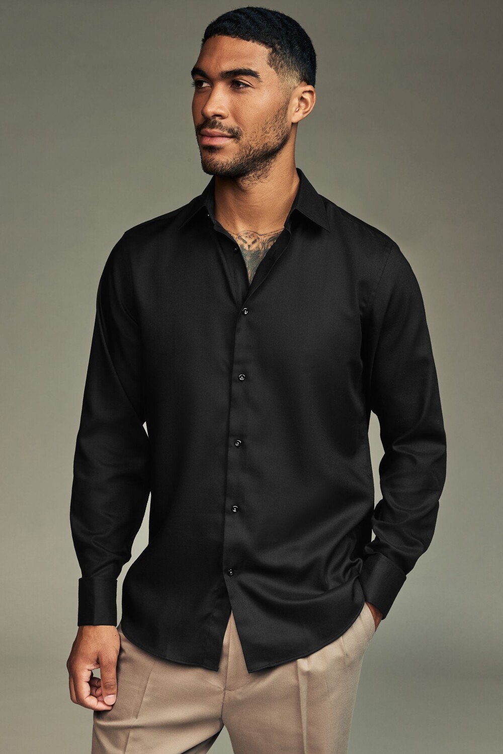 Рубашка обычного кроя с длинными рукавами и двойными манжетами, не требующая особого ухода Next, черный
Рубашка обычного кроя с длинными рукавами и двойными манжетами, не требующая особого ухода Next, черный