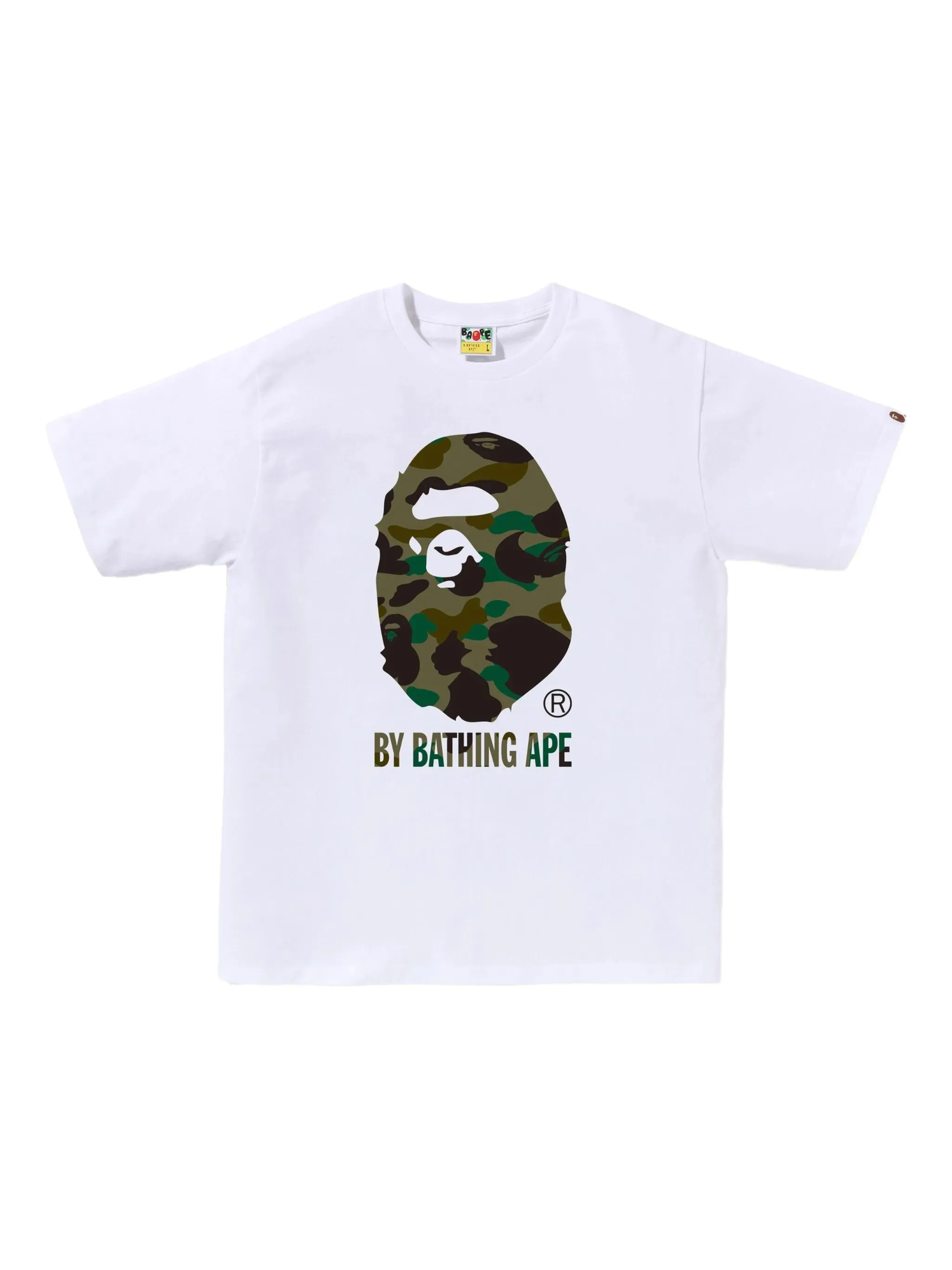 Футболка с камуфляжным принтом и логотипом A Bathing Ape, белый
Футболка с камуфляжным принтом и логотипом A Bathing Ape, белый