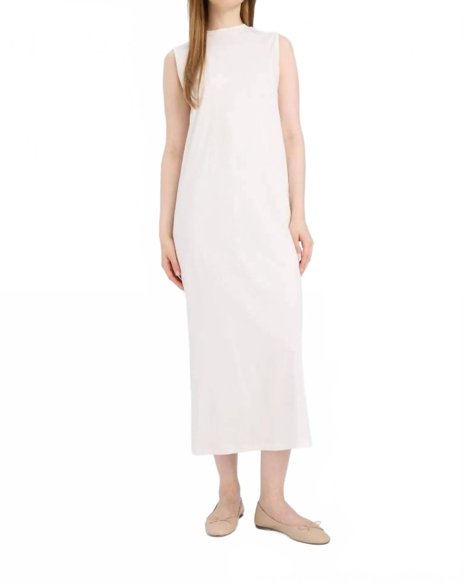 Безрукавное платье-майка с круглым вырезом Shell KULE, Shell
Безрукавное платье-майка с круглым вырезом Shell KULE, Shell