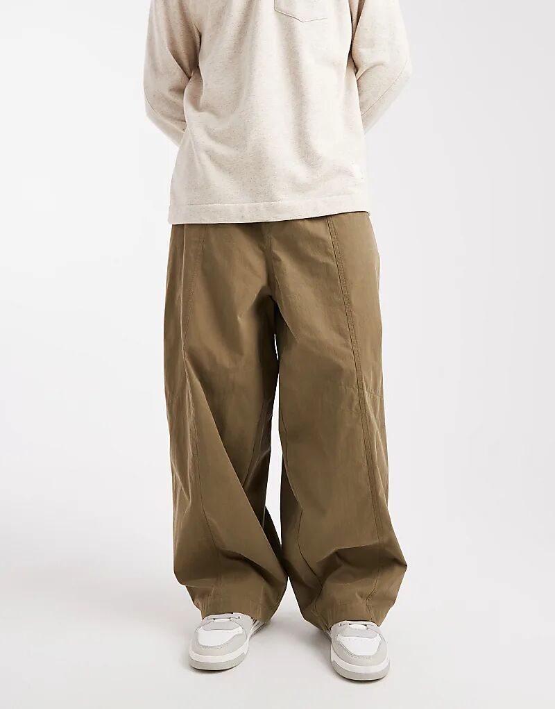 Свободные брюки ASOS DESIGN цвета хаки
Свободные брюки ASOS DESIGN цвета хаки