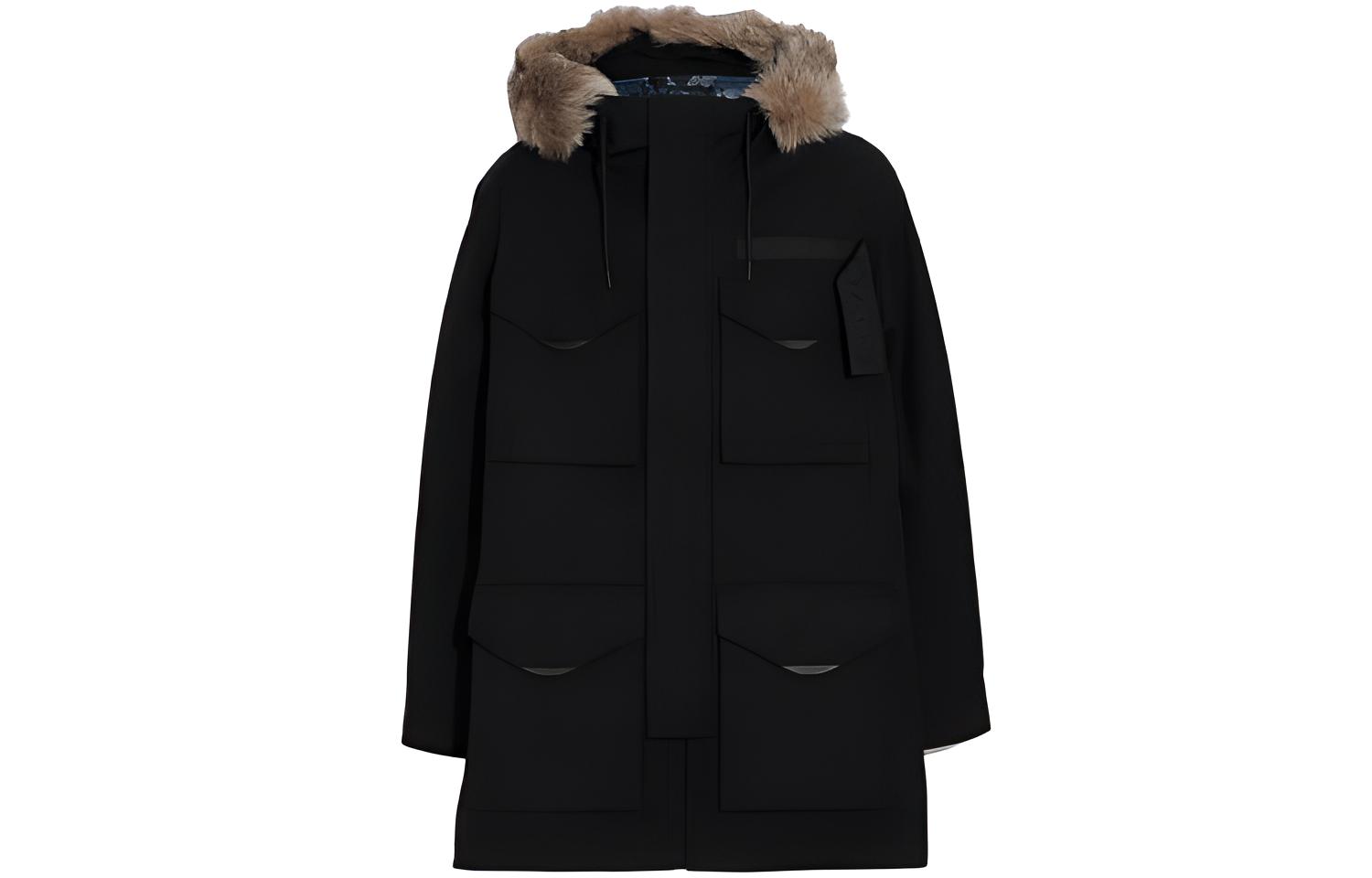 Coach Мужская черная куртка с капюшоном, умеренно прямой крой
Coach Мужская черная куртка с капюшоном, умеренно прямой крой