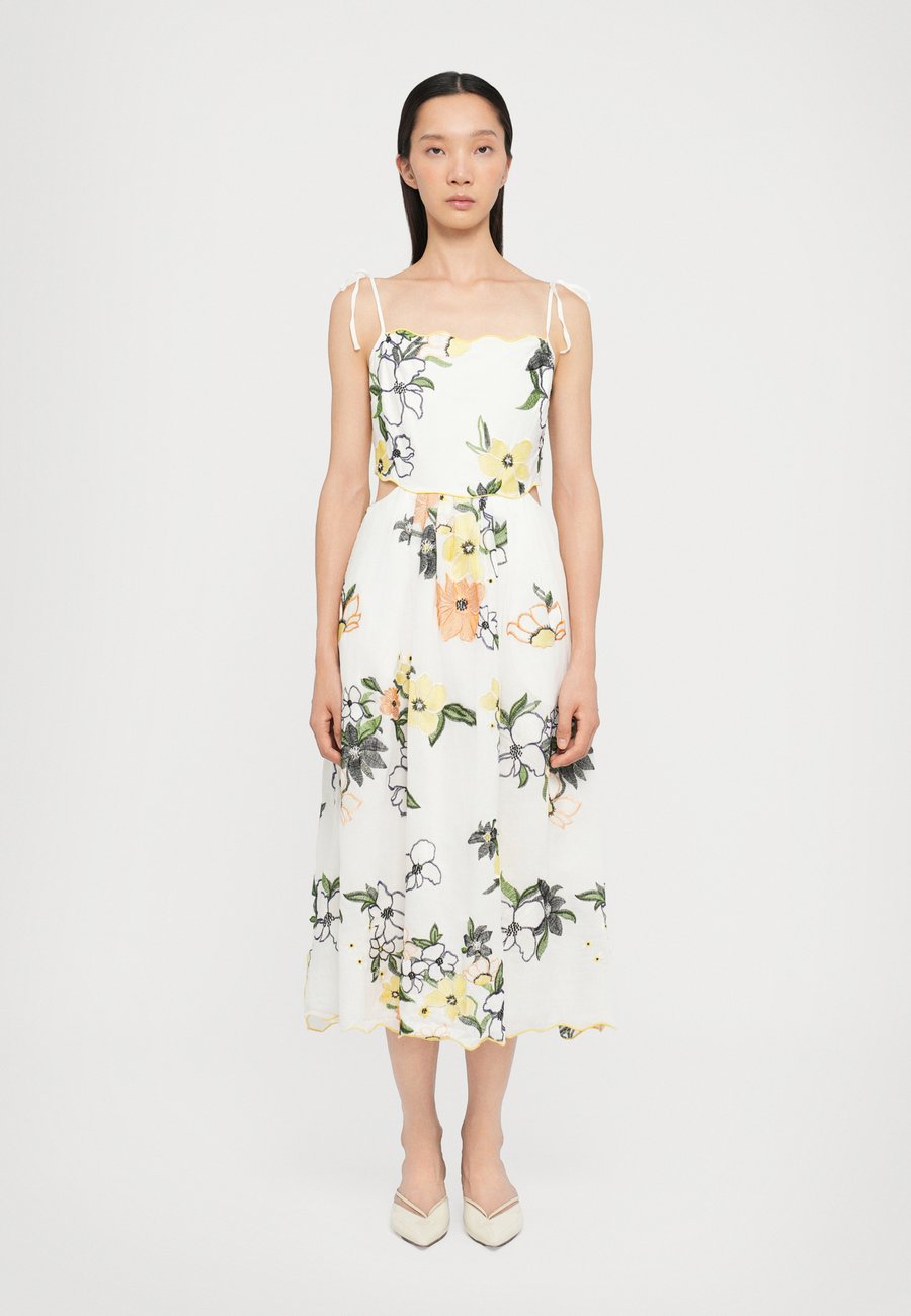 Платье Stine Goya Day dress, White/Multi-Coloured
Платье Stine Goya Day dress, White/Multi-Coloured
