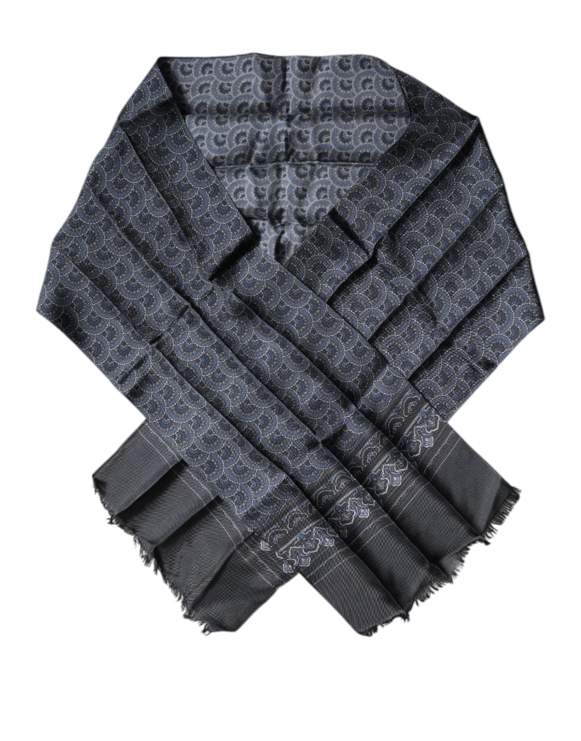 Темно-синий фантазийный шелковый шейный платок-шарф Dolce & Gabbana
Темно-синий фантазийный шелковый шейный платок-шарф Dolce & Gabbana
