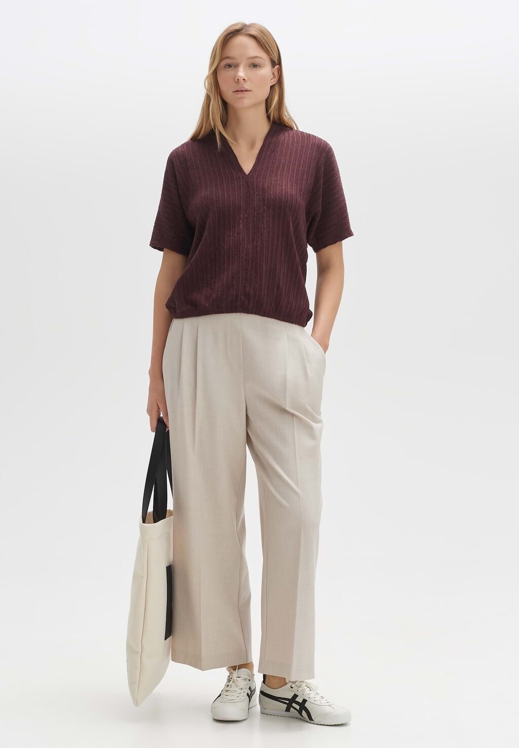 Блуза SERALIA Opus, фиолетовый
Блуза SERALIA Opus, фиолетовый