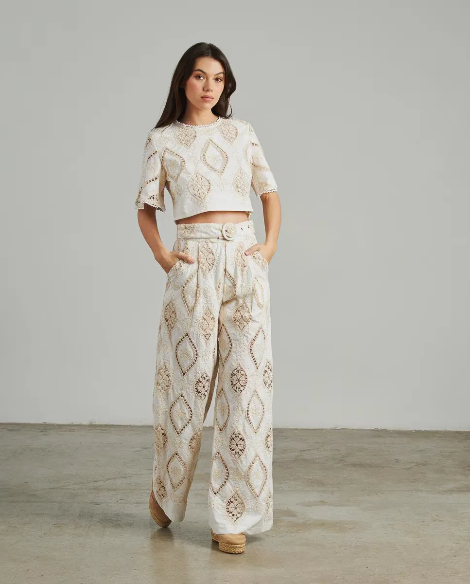 Струящаяся женская блузка с вышитыми и ажурными деталями Alma en Pena, белый
Струящаяся женская блузка с вышитыми и ажурными деталями Alma en Pena, белый