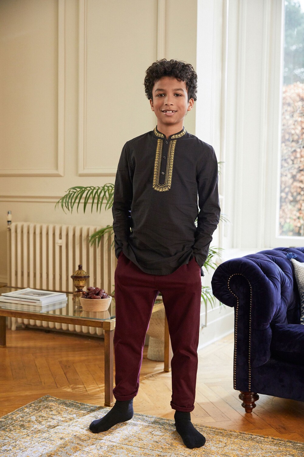 Вышитая туника для мальчика Next, черный
Вышитая туника для мальчика Next, черный