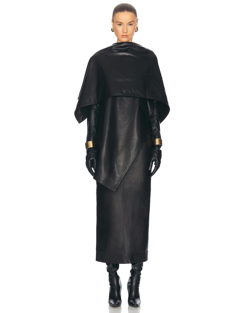 Эдра Шарф Nour Hammour, черный
Эдра Шарф Nour Hammour, черный