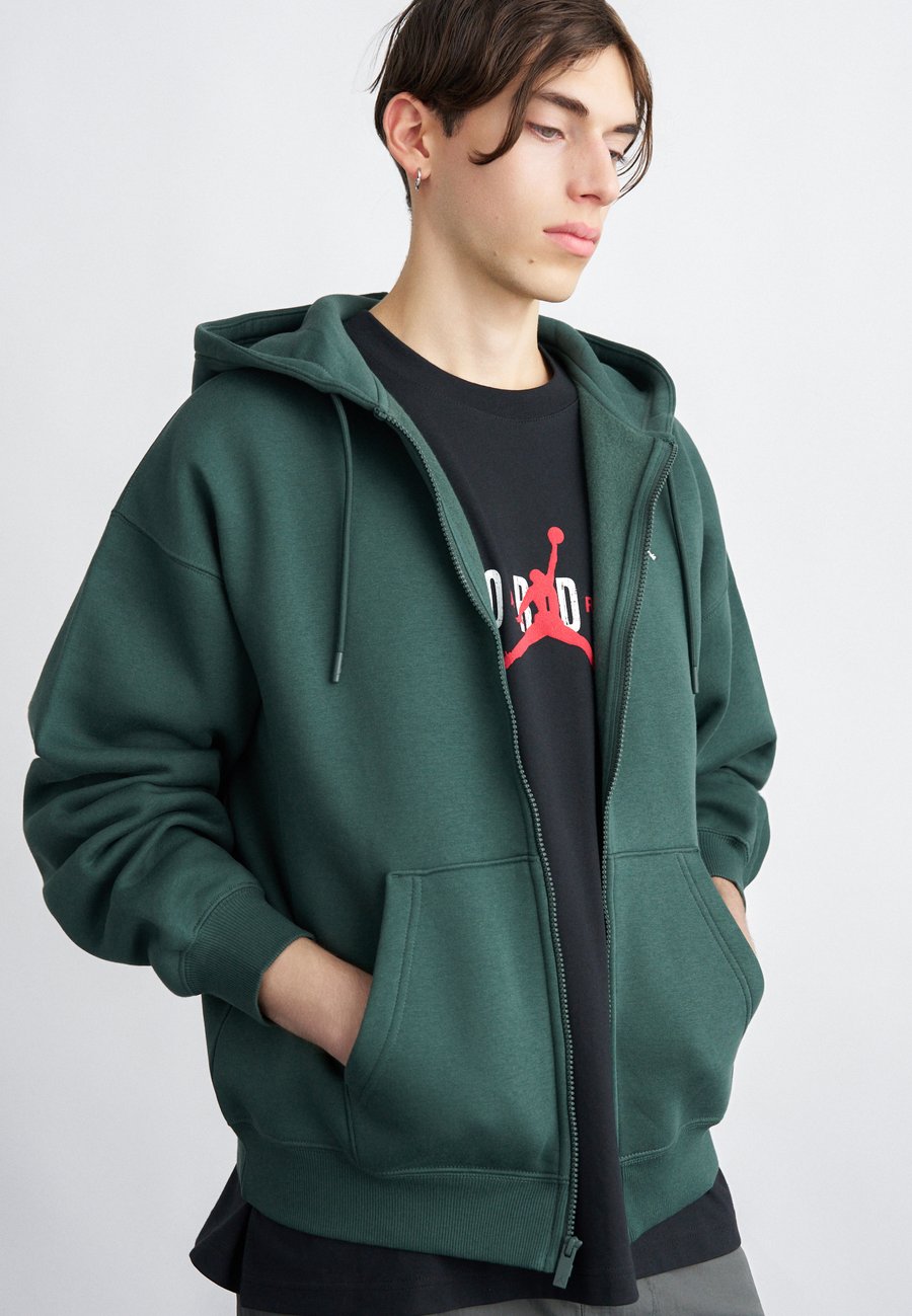 Толстовка Jordan OVERSIZED, Midnight Green/Light Green
Толстовка Jordan OVERSIZED, Midnight Green/Light Green