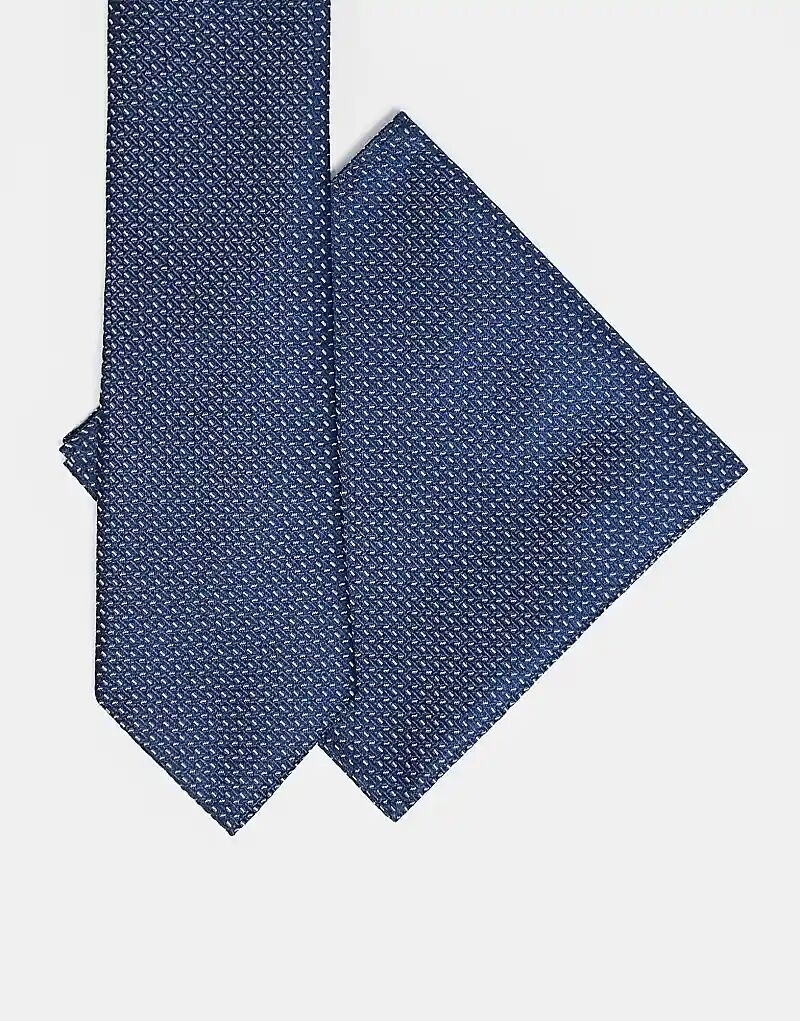 Галстук и нагрудный платок ASOS DESIGN с монохромным принтом темно-синего цвета
Галстук и нагрудный платок ASOS DESIGN с монохромным принтом темно-синего цвета