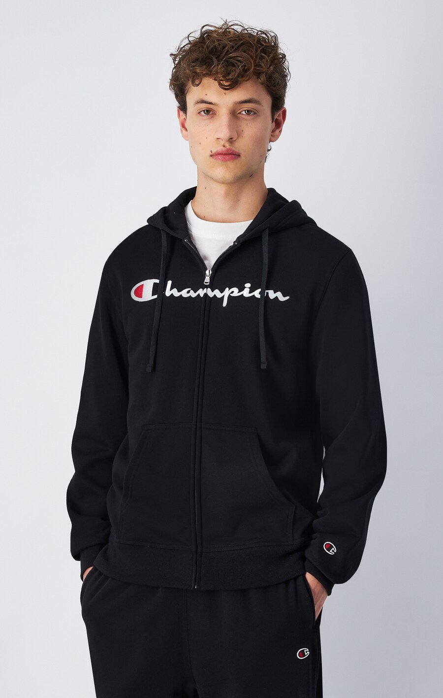 Толстовка с капюшоном на молнии Champion Authentic Athletic Apparel, черный 
Толстовка с капюшоном на молнии Champion Authentic Athletic Apparel, черный
