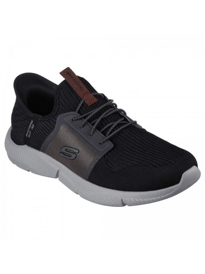Кроссовки на шнуровке Skechers Footwear, черный 
Кроссовки на шнуровке Skechers Footwear, черный